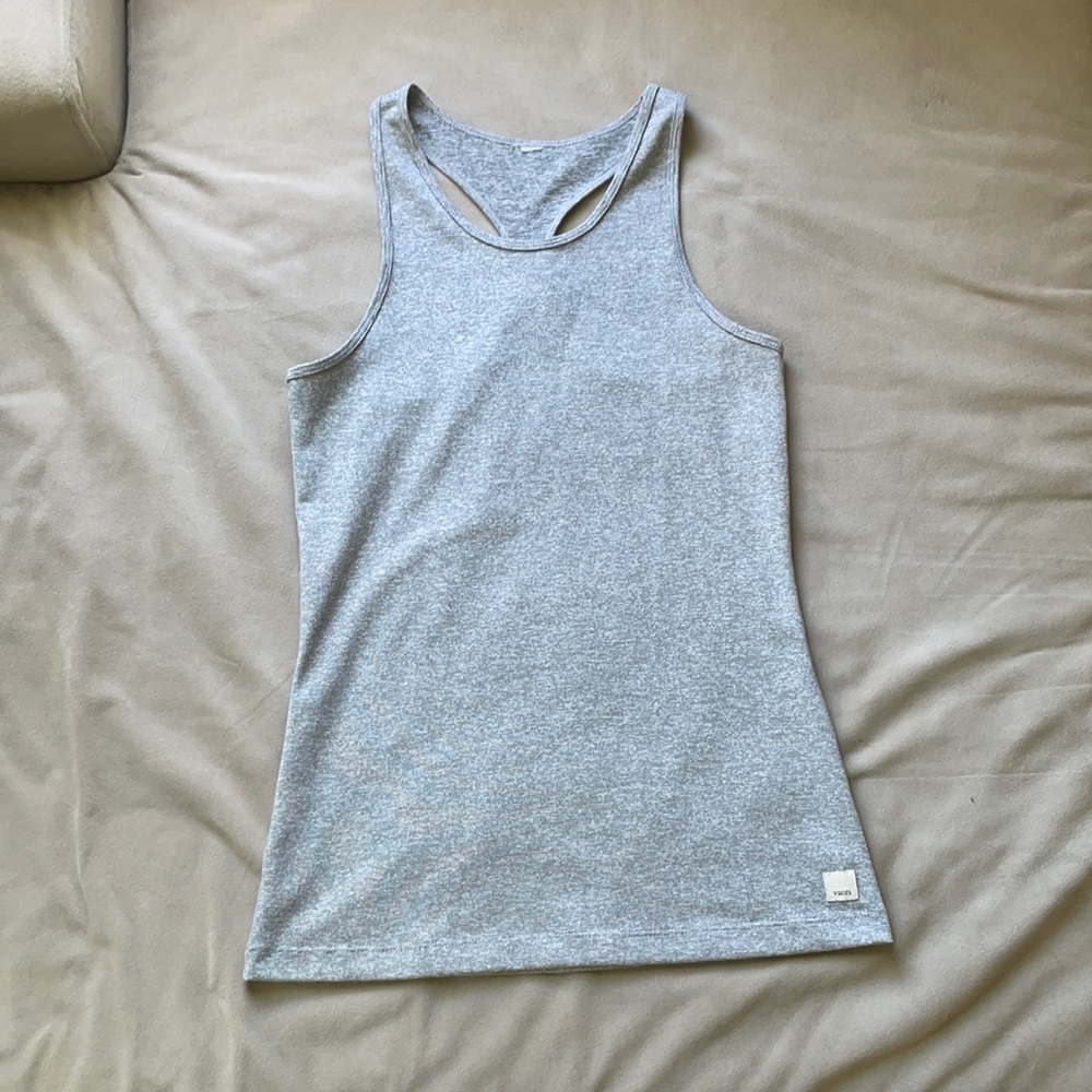 Vuori Rhythm Tank Grey size small